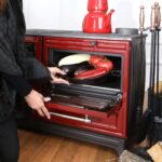 Poêle à bois & charbon en fonte émaillée – Avec four – Rouge – 12 kW – Artisanat Turquie – Image 2